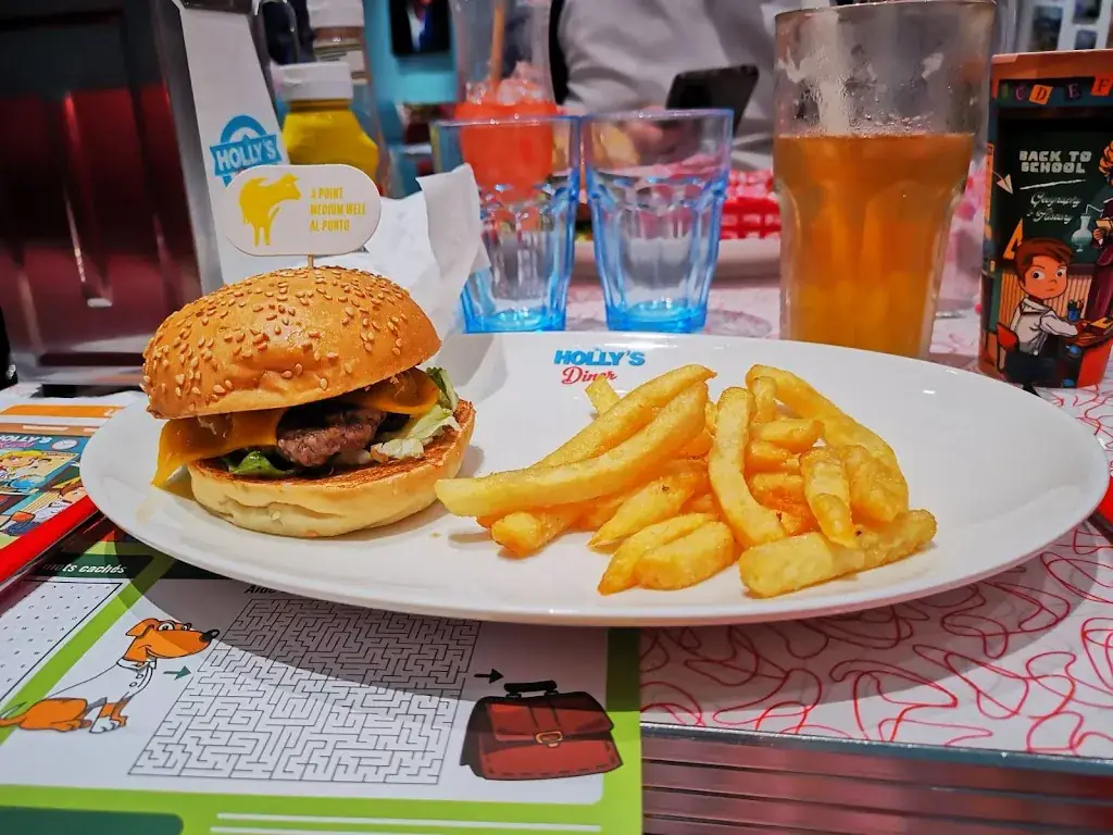 Menü_Holly's Diner_Cesson-Sévigné_Bild_6