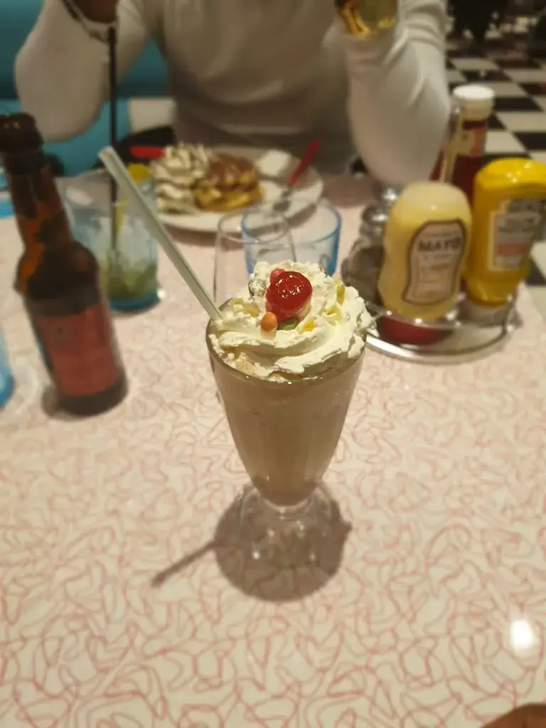 Menü_Holly's Diner_Cesson-Sévigné_Bild_9