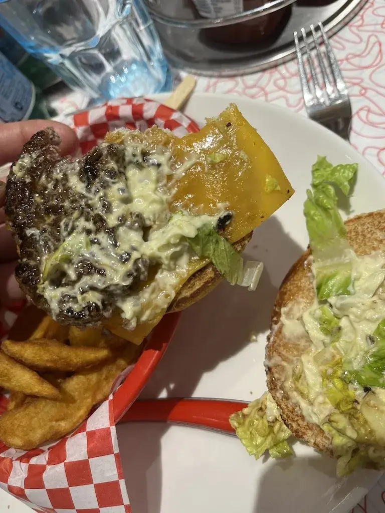 Nick Duarte_Holly's Diner_Cesson-Sévigné_Bewertung