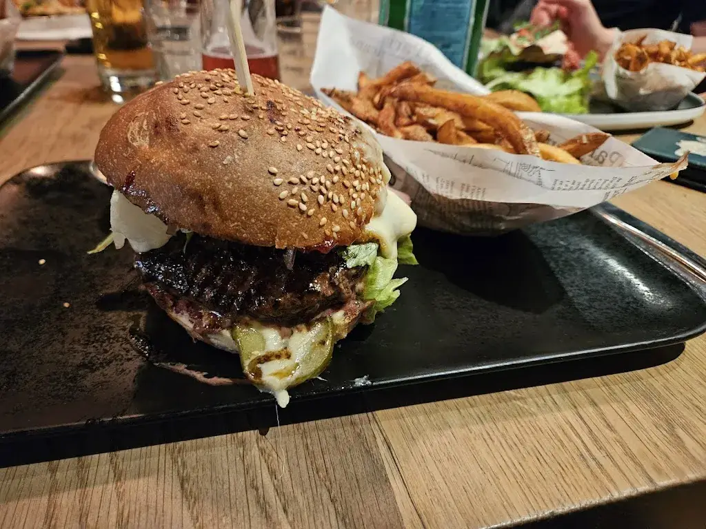 Les Aviateurs_Cesson-Sévigné_slider_image_3