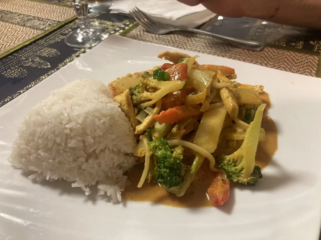 Léa Piaux_APSARA RESTAURANT_Cesson-Sévigné_review