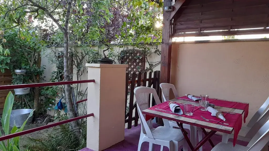 La Niflette restaurant in Verneuil-l'Étang