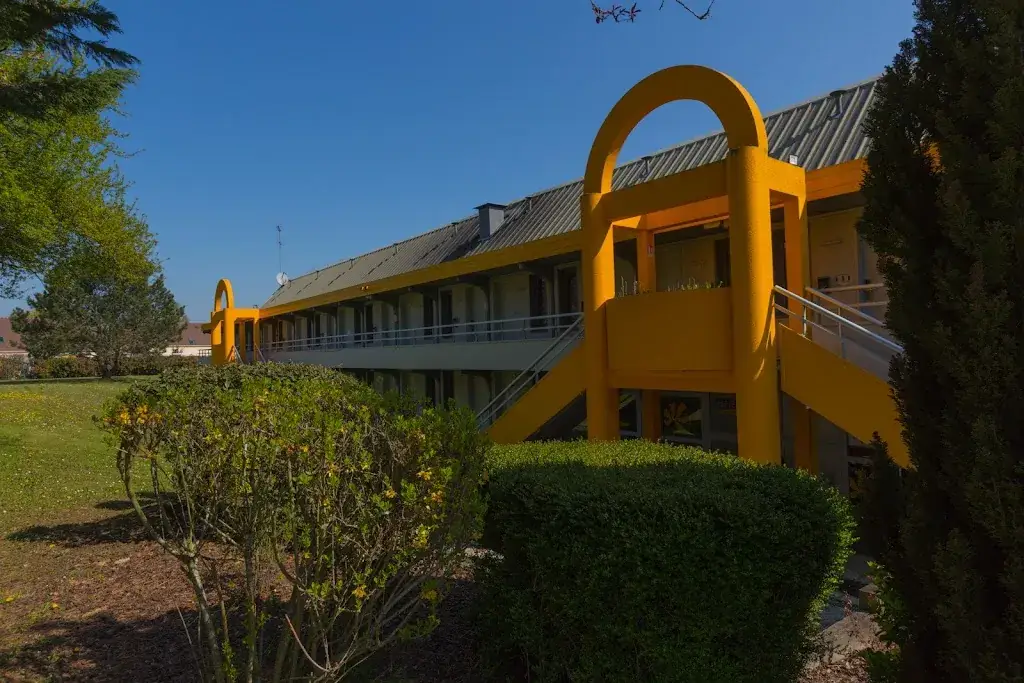 Première Classe Chantilly Sud Luzarches_Chaumontel_slider_image_1