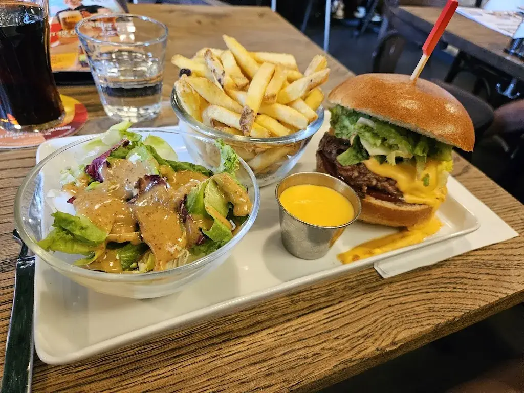 Juliette Casadei_3 Brasseurs Chanteloup-en-Brie_Chanteloup-en-Brie_review