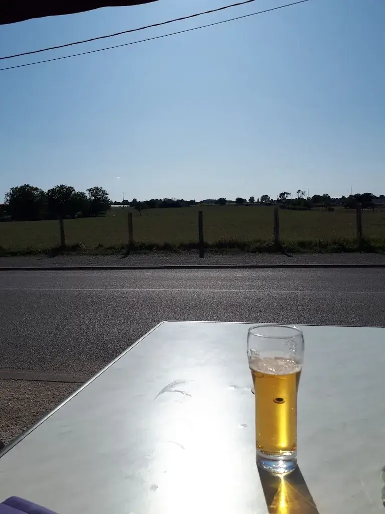 Le Relais_Vicq_slider_image_1