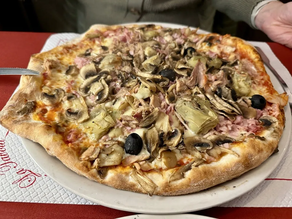 La Tavola_Montévrain_slider_image_3