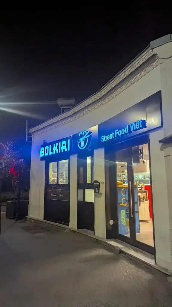 Prince Andrew Ardayfio_BOLKIRI Bry-sur-Marne Street Food Viêt_Bry-sur-Marne_review