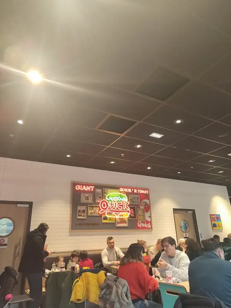 Naj_Quick_Bry-sur-Marne_recensione