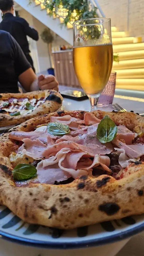 Wilson S._Amore Mio_Bry-sur-Marne_review