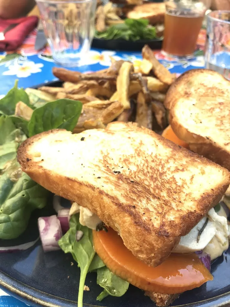 Aude Noiray_Restaurant Le Parc Dieulefit - Tiers-lieu_Dieulefit_review