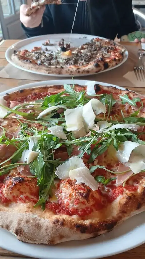 Lili Rose_Pizzeria du Jabron_Dieulefit_review