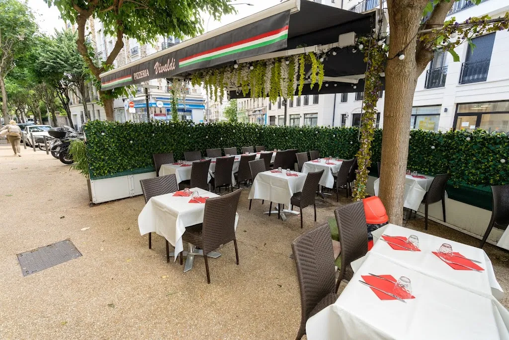 Pizzeria Vivaldi restaurant in Perreux-sur-Marne