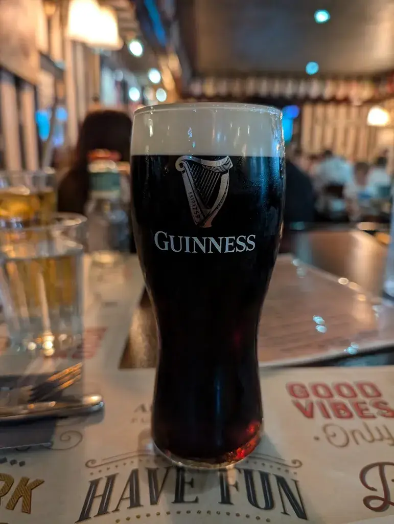 Sandra D_Au Bureau - Pub et Brasserie_Dieulefit_review