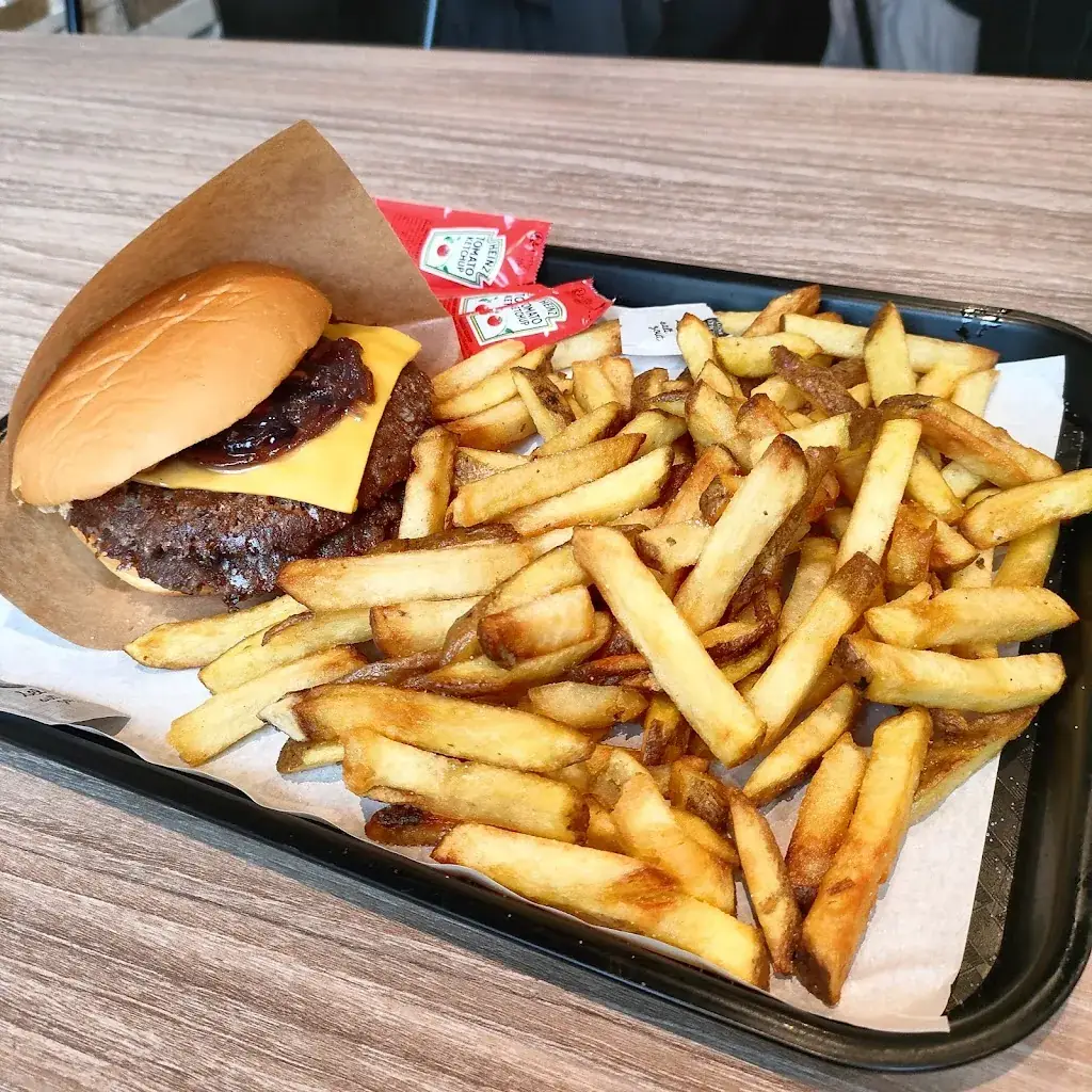 2B ORIGINAL 94 - VILLIERS SUR MARNE - SMASH & SANDWICH_Villiers-sur-Marne_slider_image_3