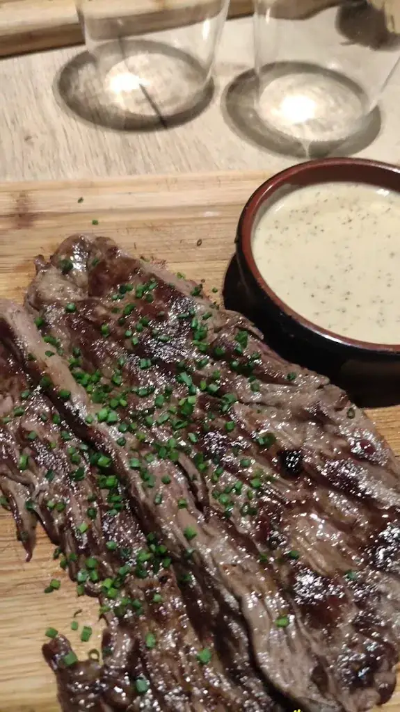 Black Baldi_Chelles_slider_image_2