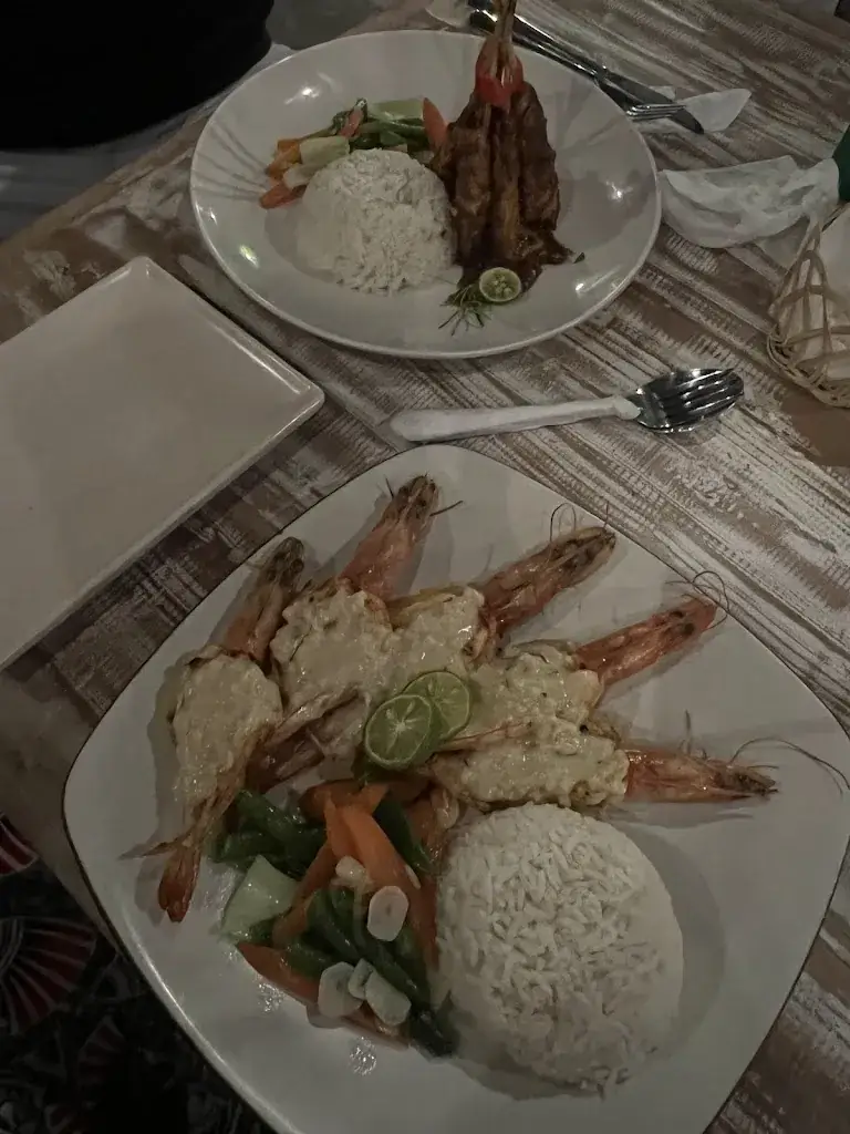 neji hyuga_La Goujonnette_Chelles_review