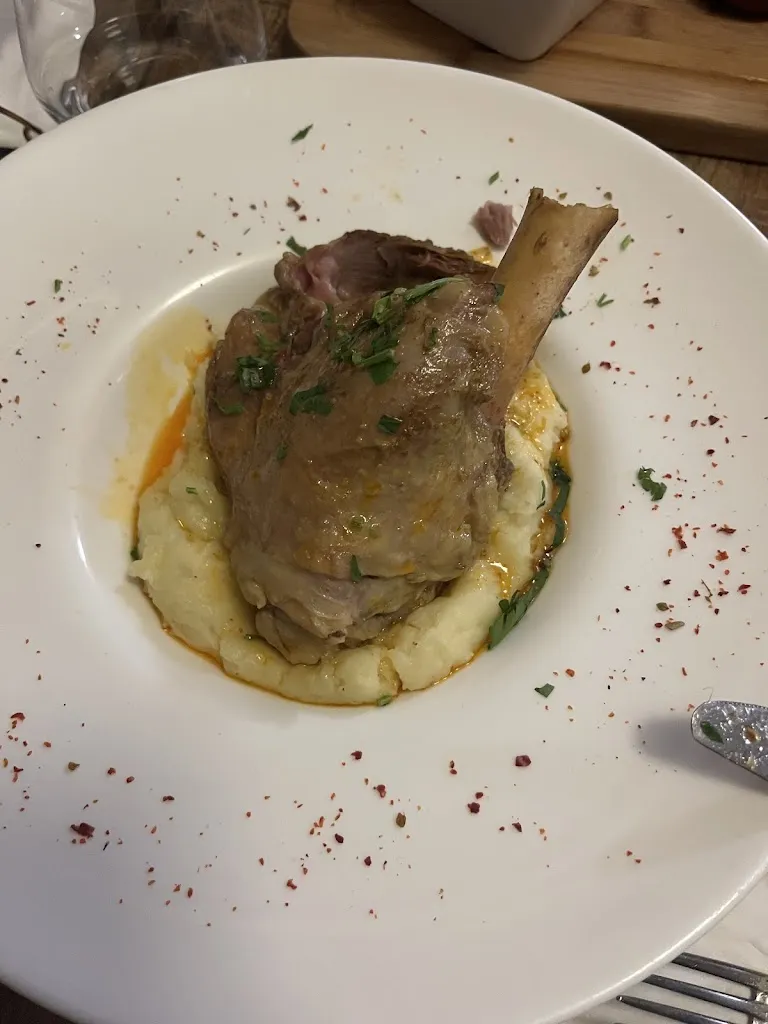 Bo Kado_Montoros_Chelles_review