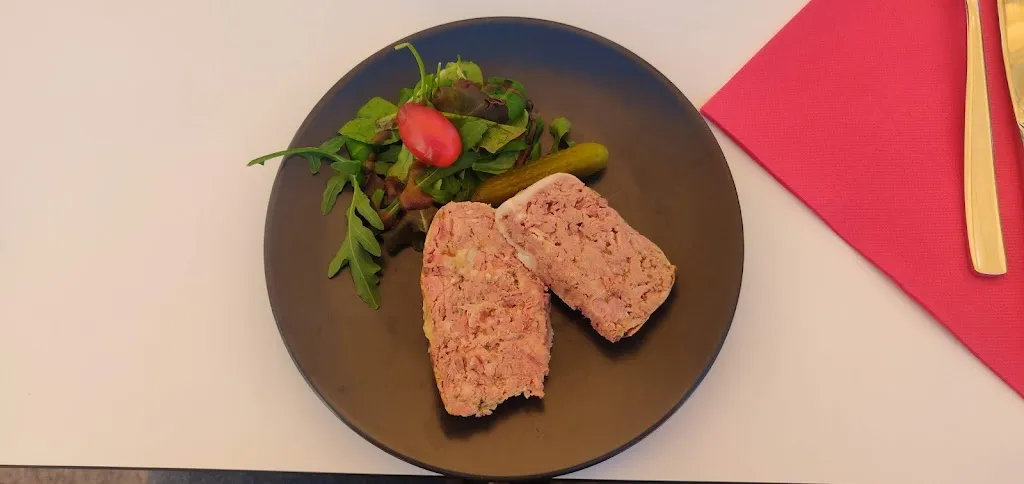 Alan van Zitteren_L’Evidence_Chevannes_review