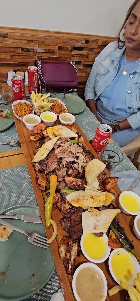 Restaurant l'Etoilé_Clayes-sous-Bois_slider_image_2