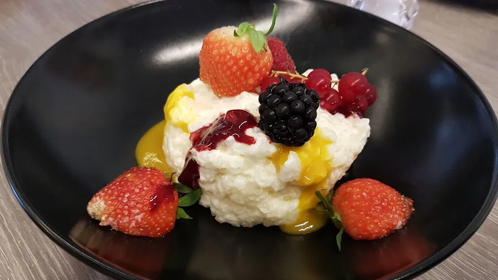 L'Entrepotes - Restaurant - Feucherolles_Feucherolles_slider_image_2