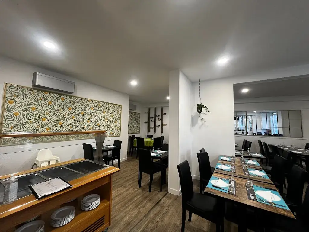 Le Latino_Clayes-sous-Bois_slider_image_1