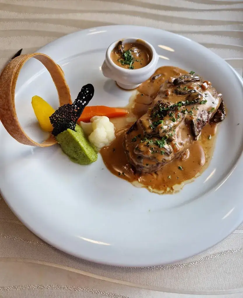 La Table 2 Delphine_(Grimisuat_slider_image_3