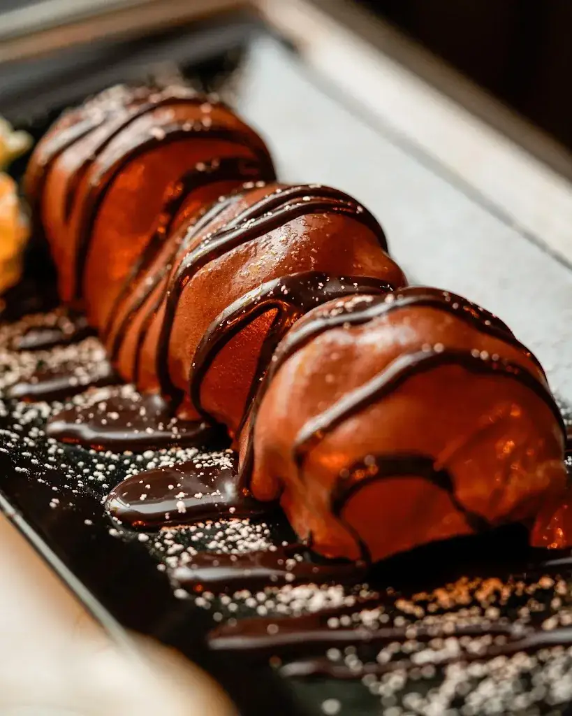 Gusto e Passione_Chilly-Mazarin_slider_image_3