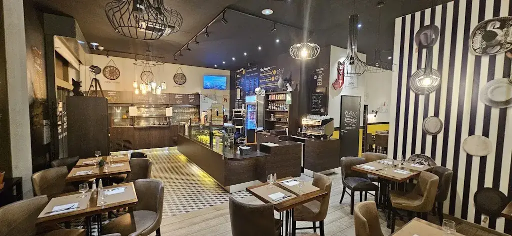 Lucien & La Cocotte | Restaurant Massy (91) restaurant in Massy