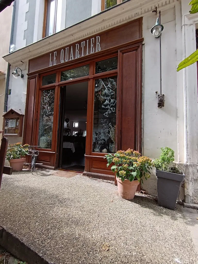 Marie-Virginie Delorme_restaurant le quartier_Dieulefit_review