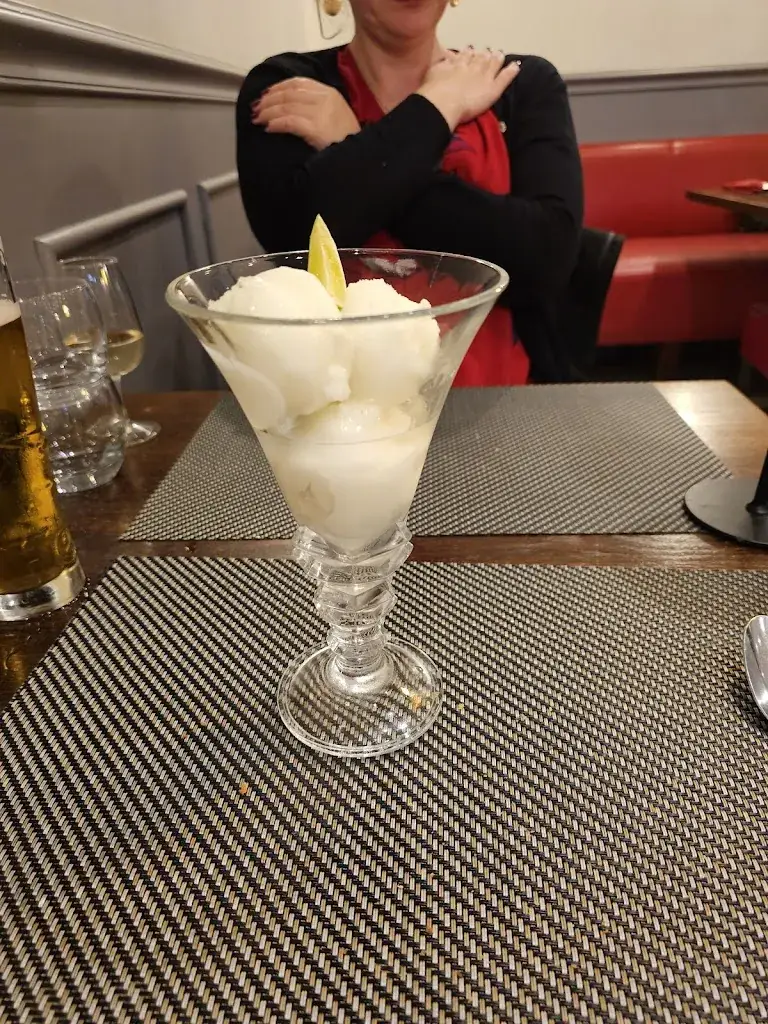 Matthew Launder_Auberge Saint Nicolas_Chessy_review