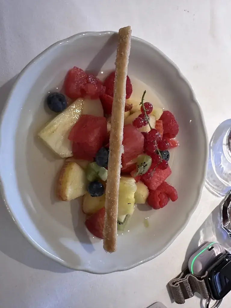 Cynthia Murdock_Auberge de Cendrillon_Chessy_review