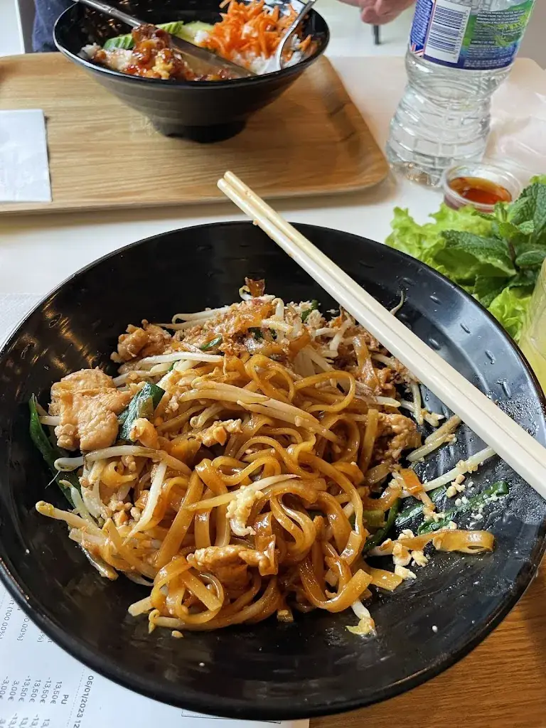 Paula Morris_Restaurant Vivi Nem asiatique Chessy - Val d'europe_Chessy_review