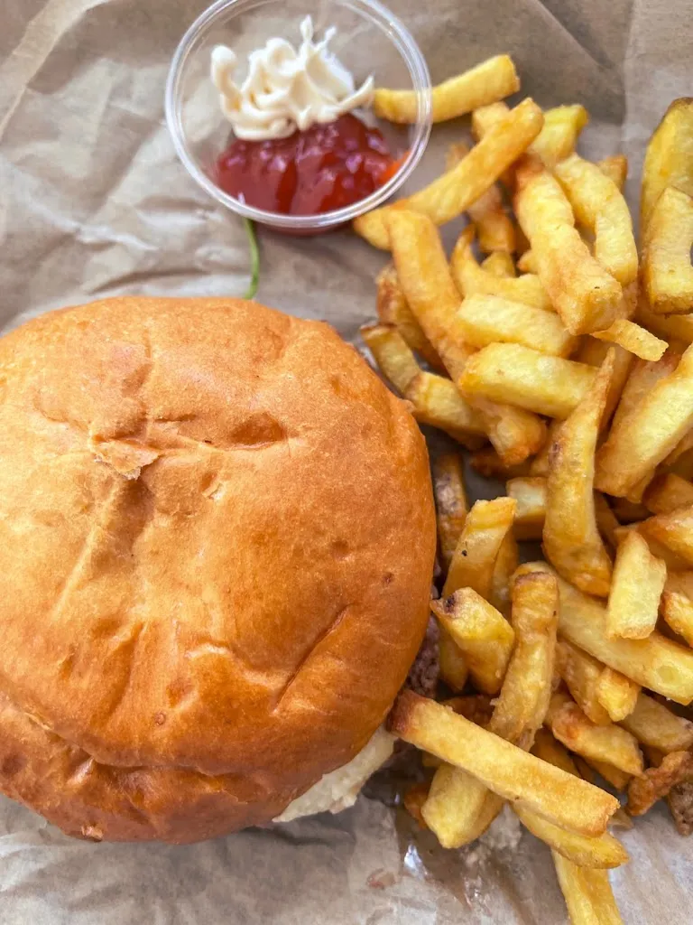 Menu_Alfred Burger_Chessy_image_9