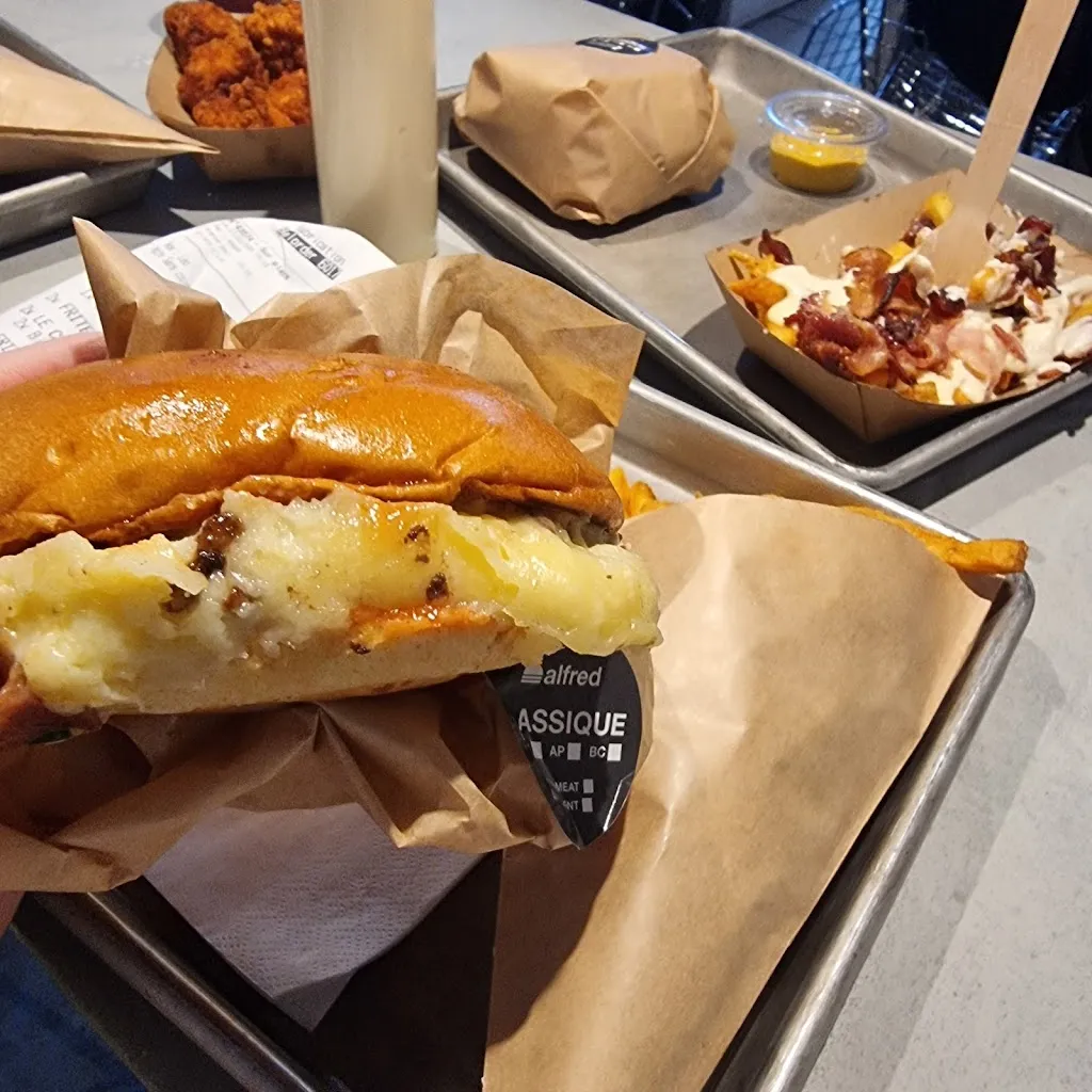 Jennifer Wright_Alfred Burger_Chessy_review