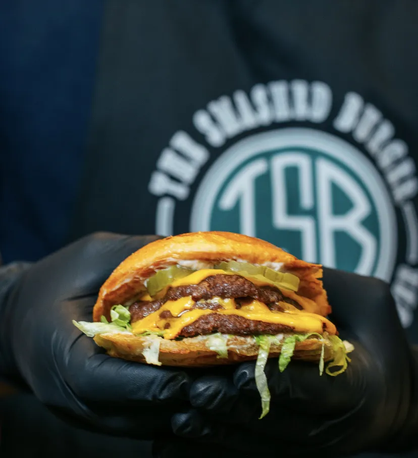 The Smashed Burger_Claye-Souilly_slider_image_3