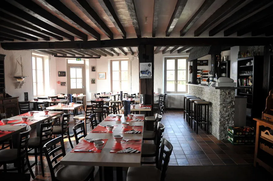 Crêperie Cavrosa restaurant in Chevreuse