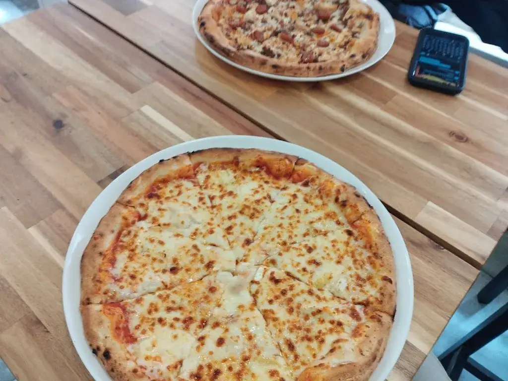 PierrotAM_Casa del pizza_Chevreuse_review