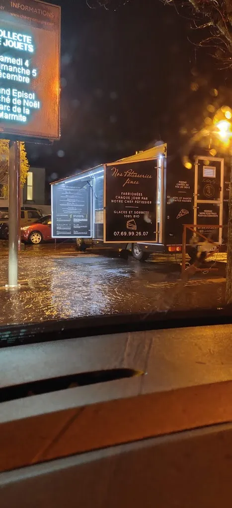 Carlos FELIX_La Pastry Pizz'_Chevry-Cossigny_review