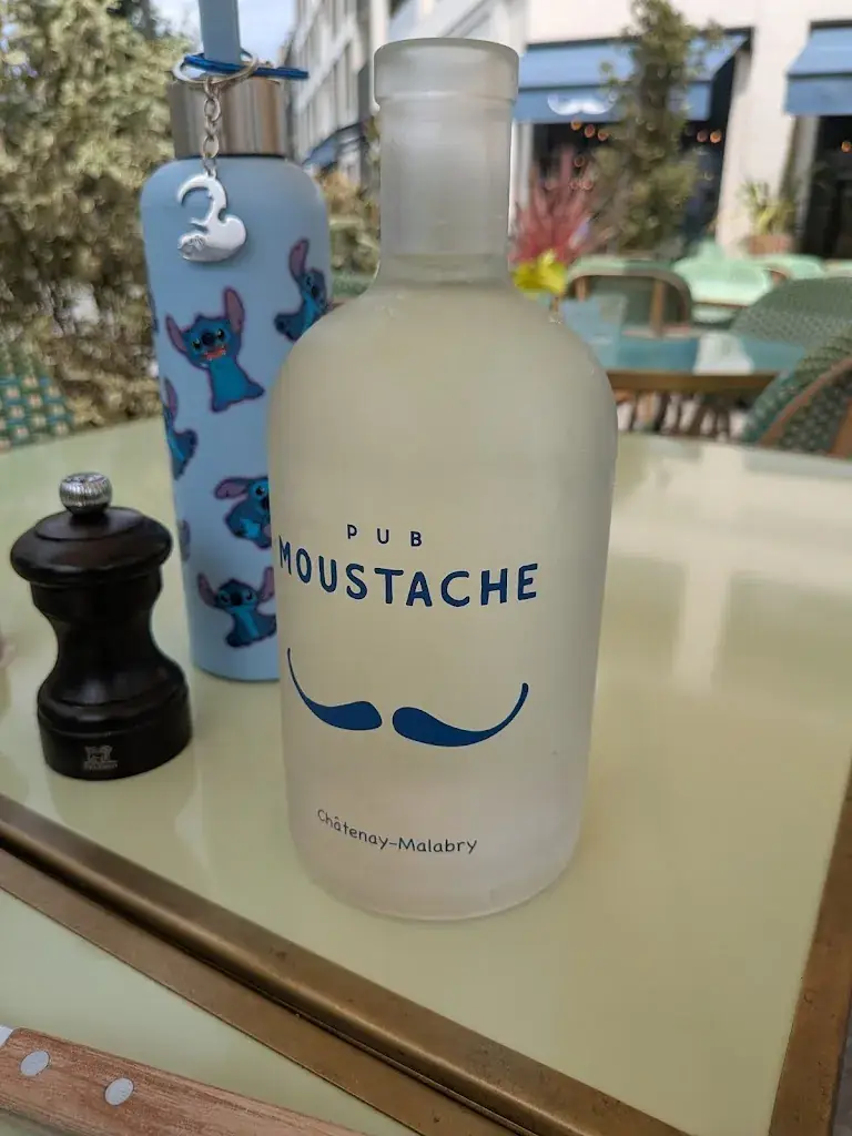 John_Moustache Bistro Pub_Châtenay-Malabry_reseña