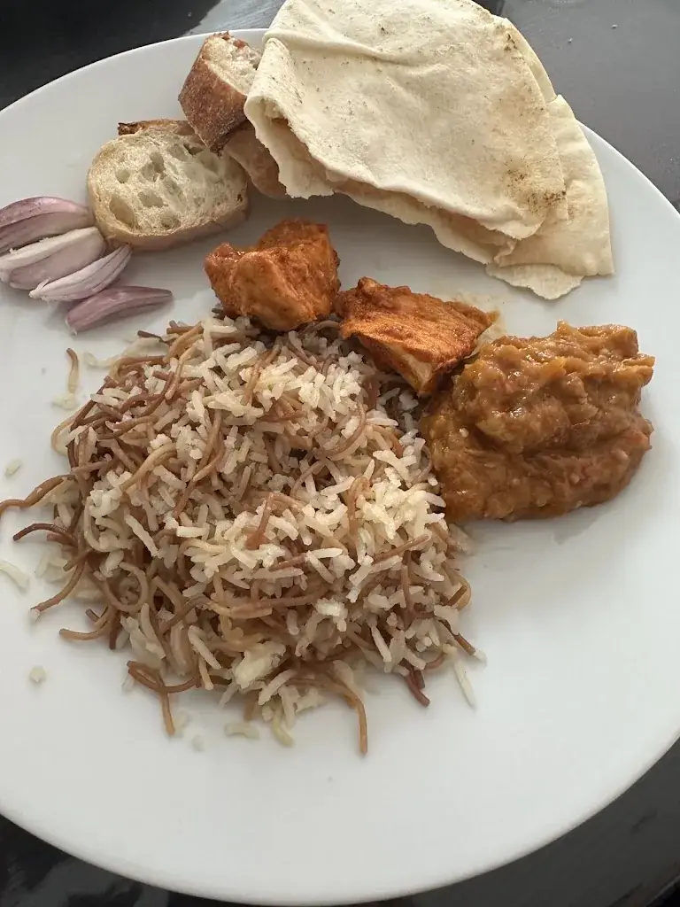 Hatef Rad_Traiteur Le Cèdre_Plessis-Robinson_review