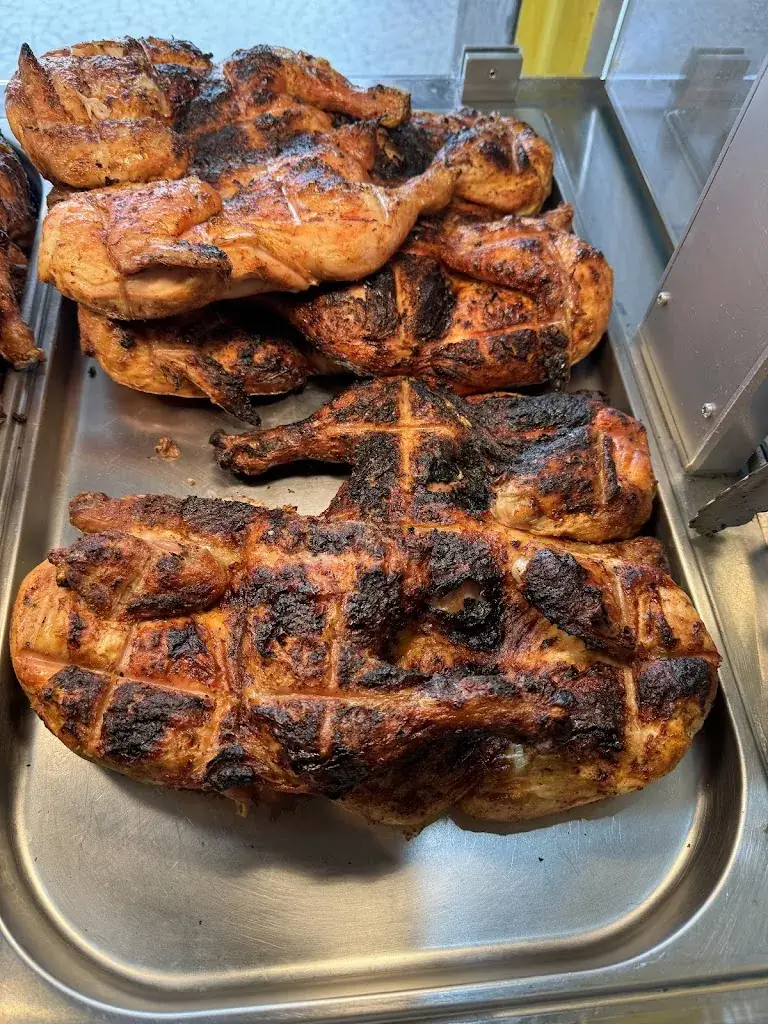 Tout poulet_Châtenay-Malabry_slider_image_2