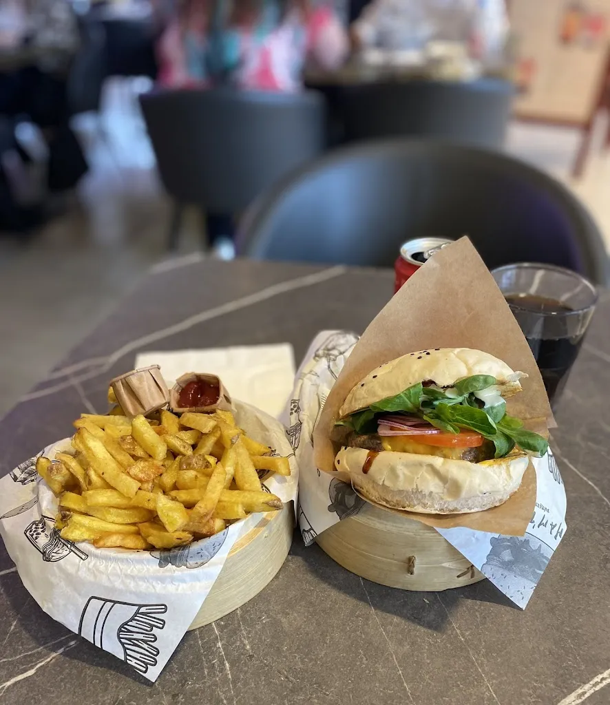 yılmaz karakoç_Ham BAO Burger_Chauconin-Neufmontiers_recensione