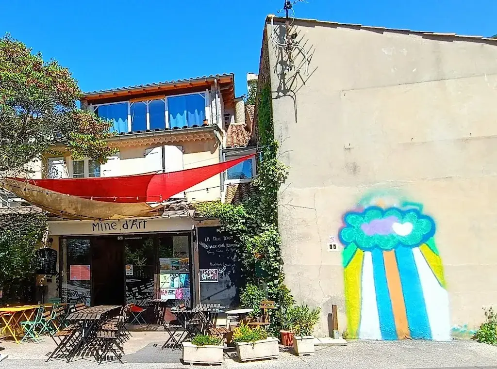 La Mine d'art - Café Concert Restaurant in Dieulefit