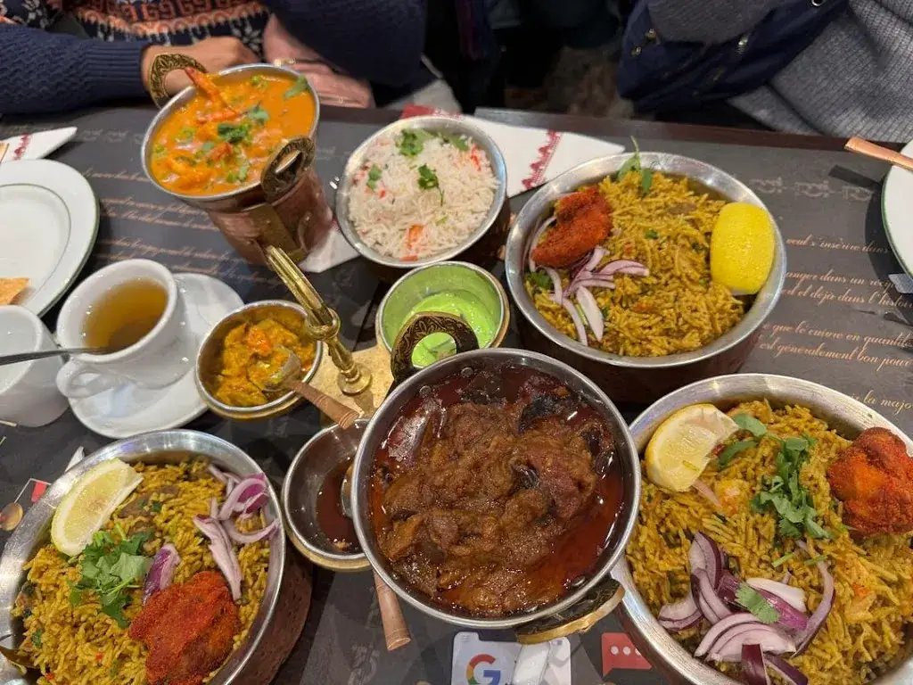 Dr Suresh Naidu Sadasivan_Le Roi Indien_Choisy-le-Roi_review