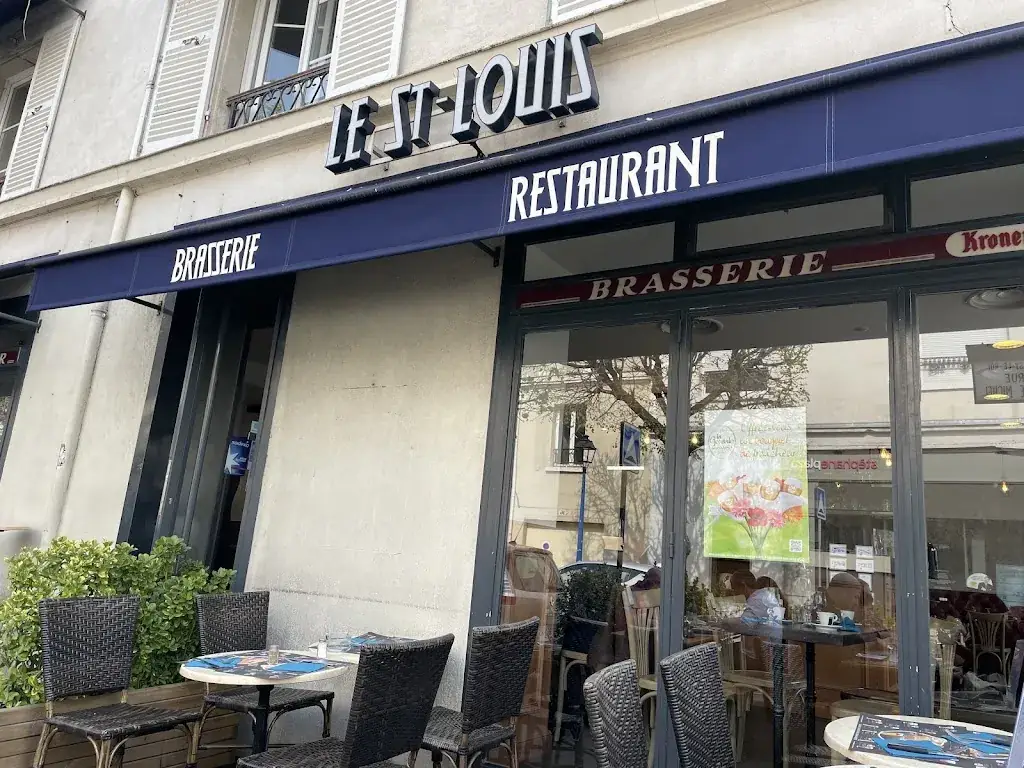 Nini Lenys_Le Saint Louis_Choisy-le-Roi_review