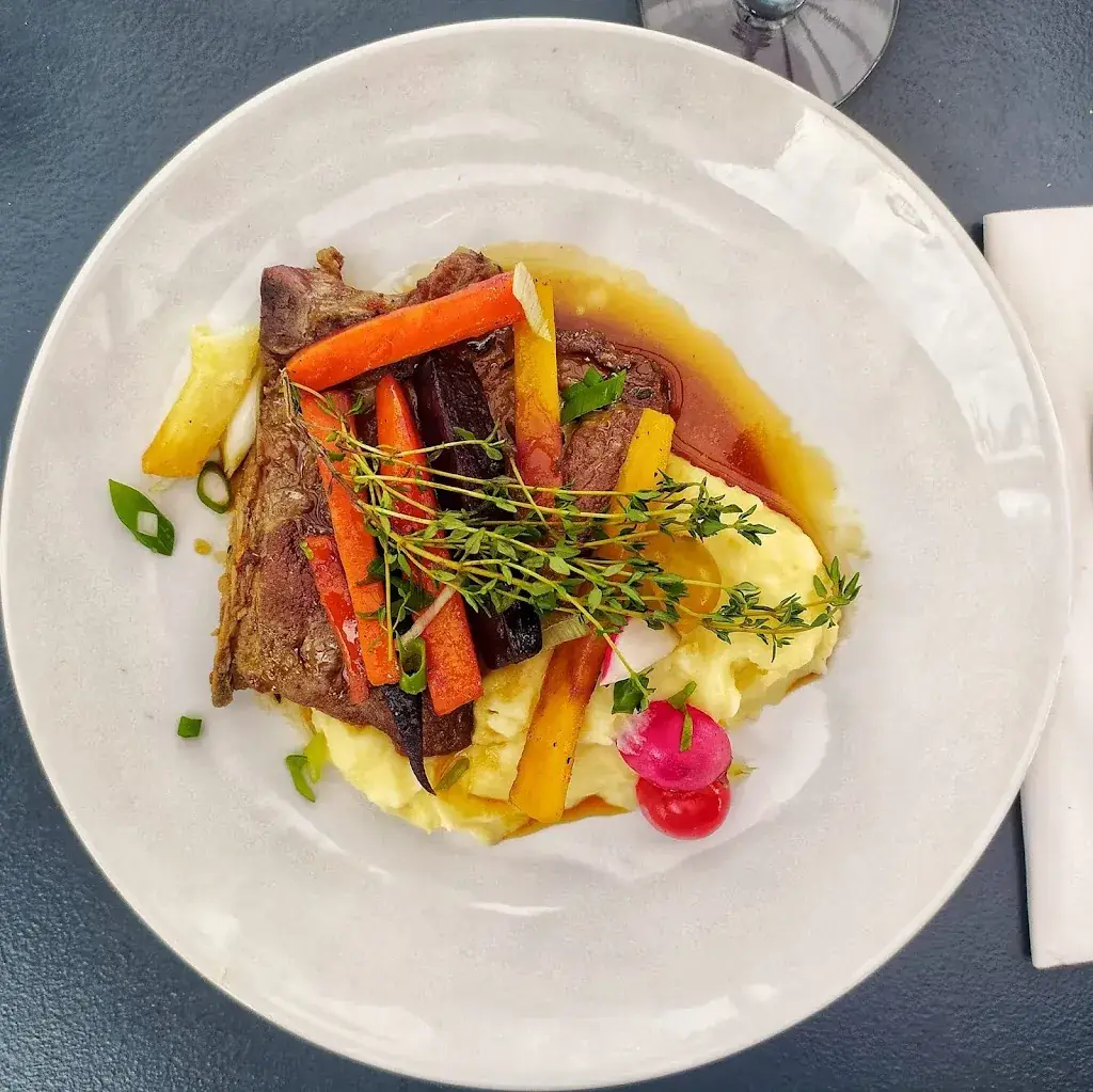 Owen Farrugia_La Marine_Choisy-le-Roi_Bewertung