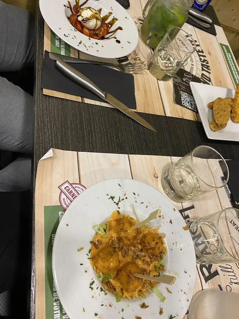 Sari Abi-Akar_The Ranch Restaurant Colombes_Colombes_recensione