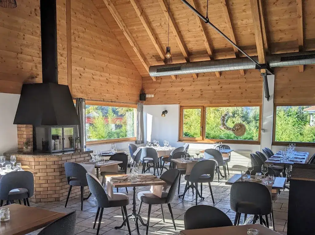 Restaurant Le Pic Vert Grandvillard restaurant in Grandvillard