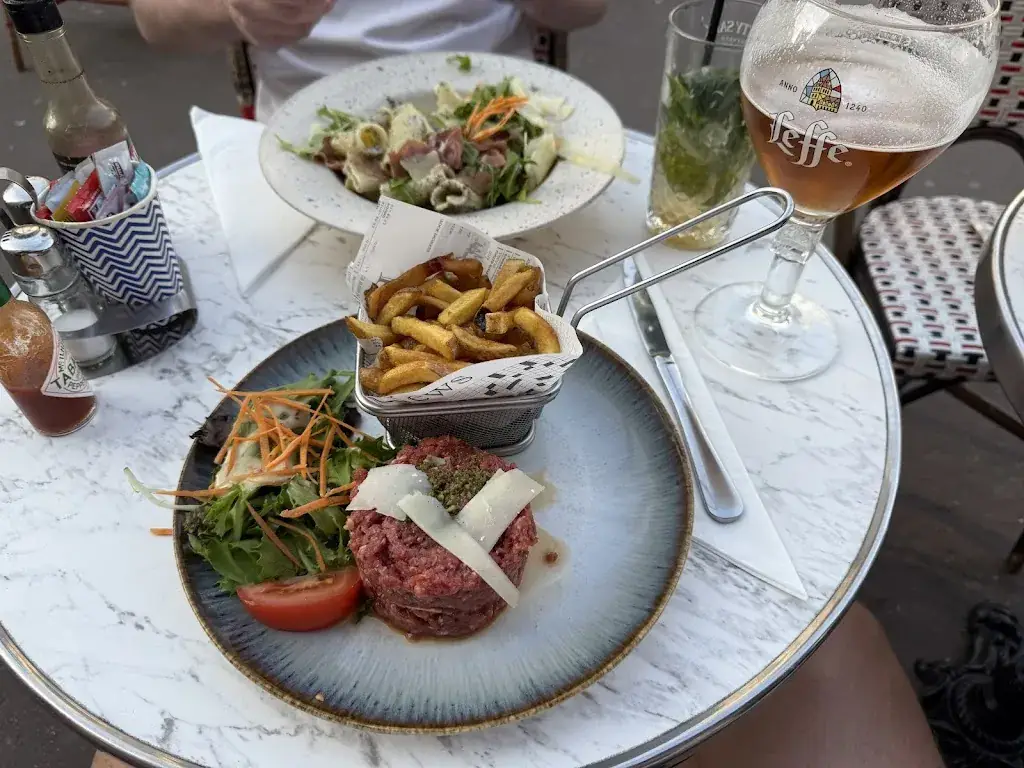 Lukas W._Folie Liberté_Charenton-le-Pont_review