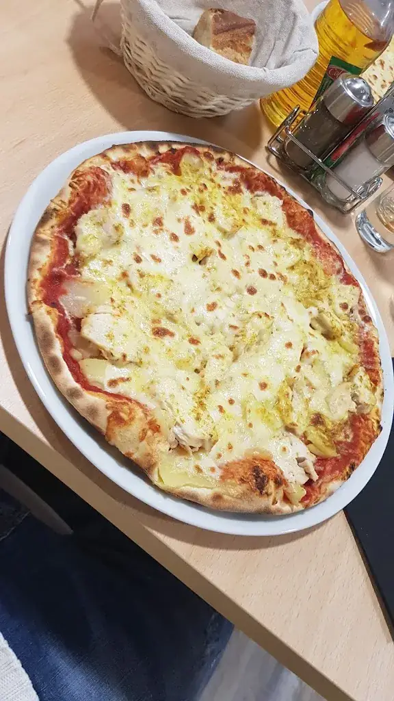 Victor Parret_Ô'Nazadaire_Ennezat_review